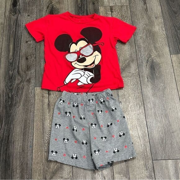 Mickey Mouse Pajamas PJ's boys size 8 Disney - Picture 1 of 5
